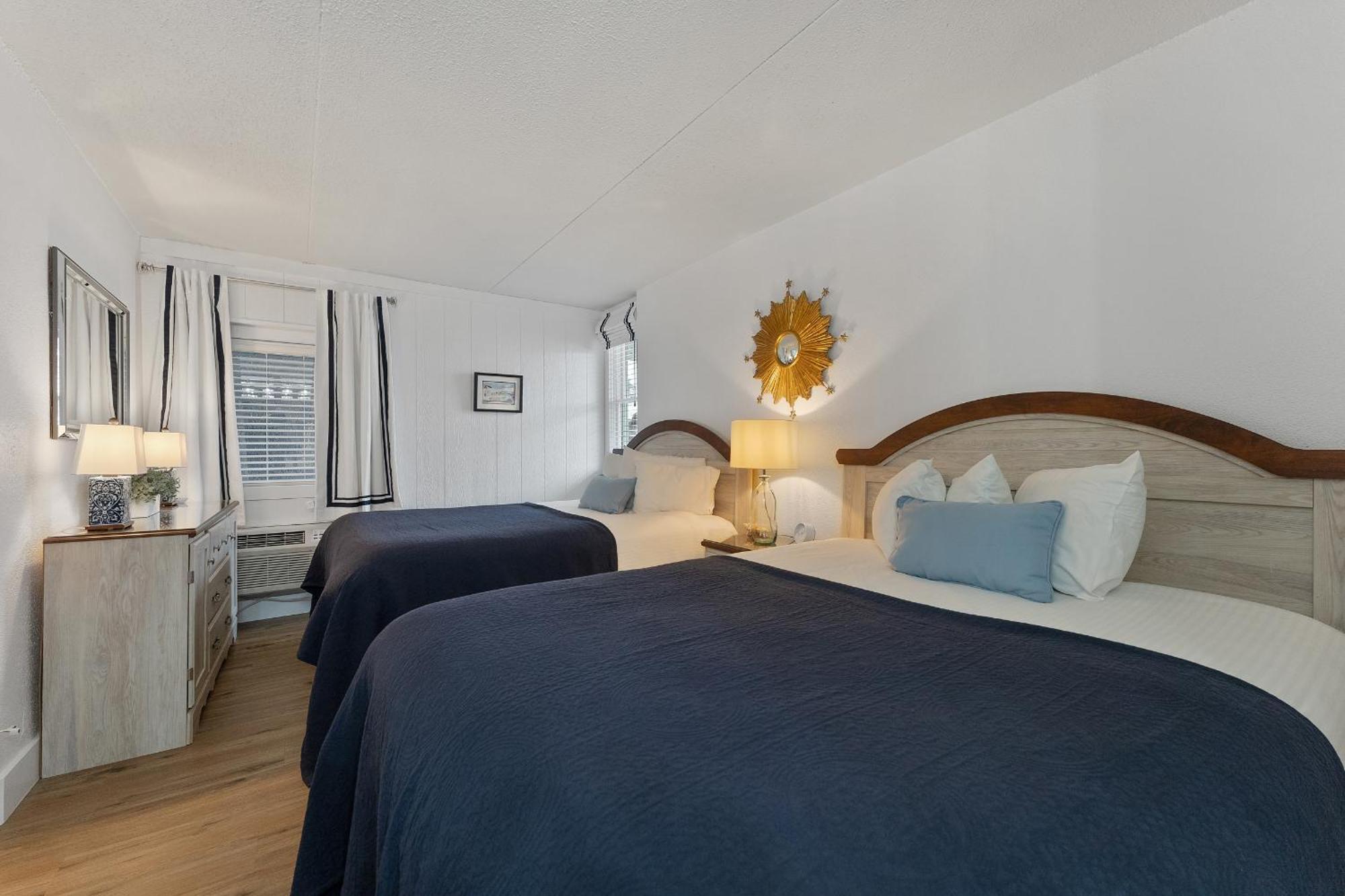 Beachcomber Resort Avalon Εξωτερικό φωτογραφία