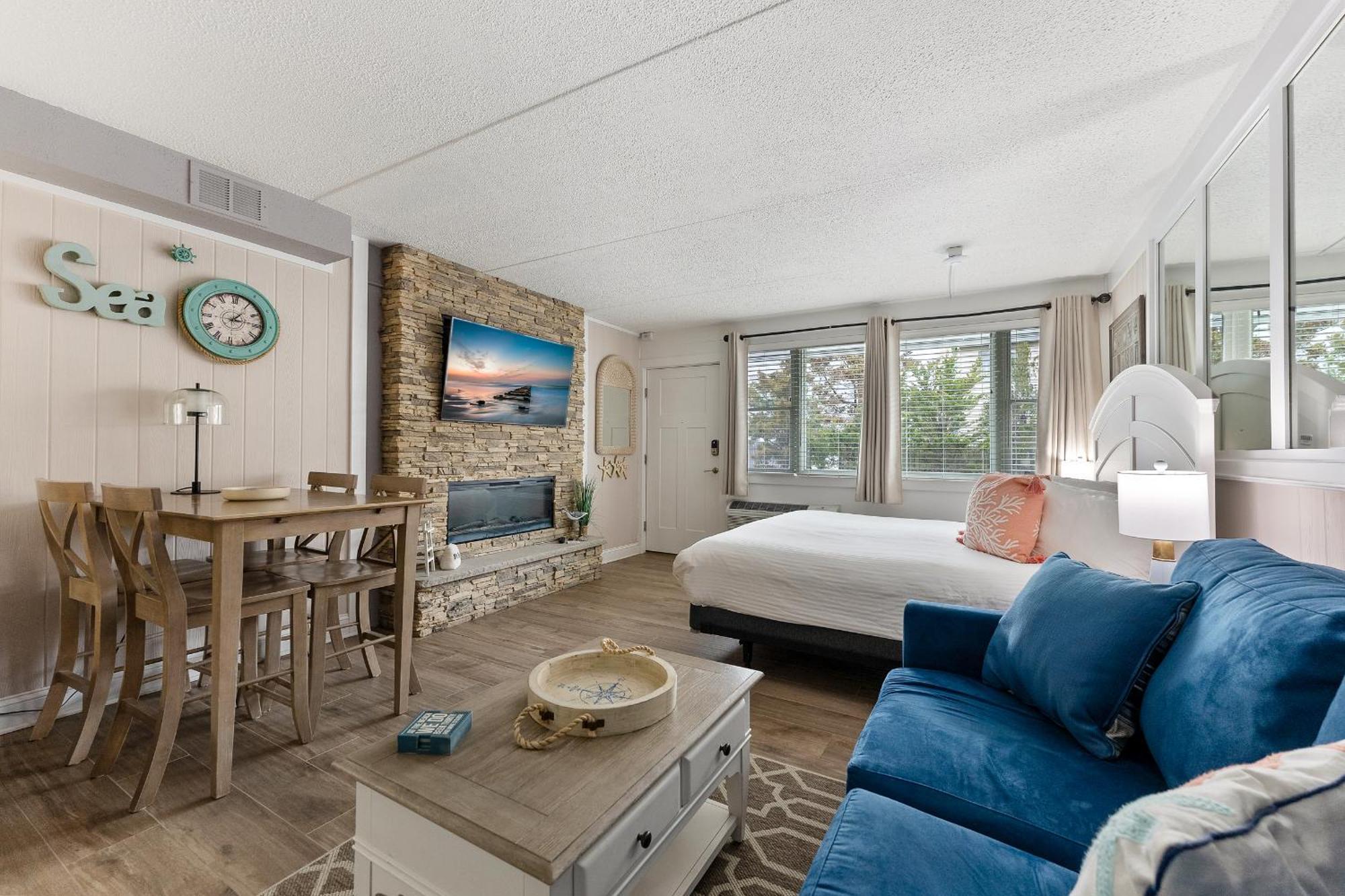 Beachcomber Resort Avalon Εξωτερικό φωτογραφία