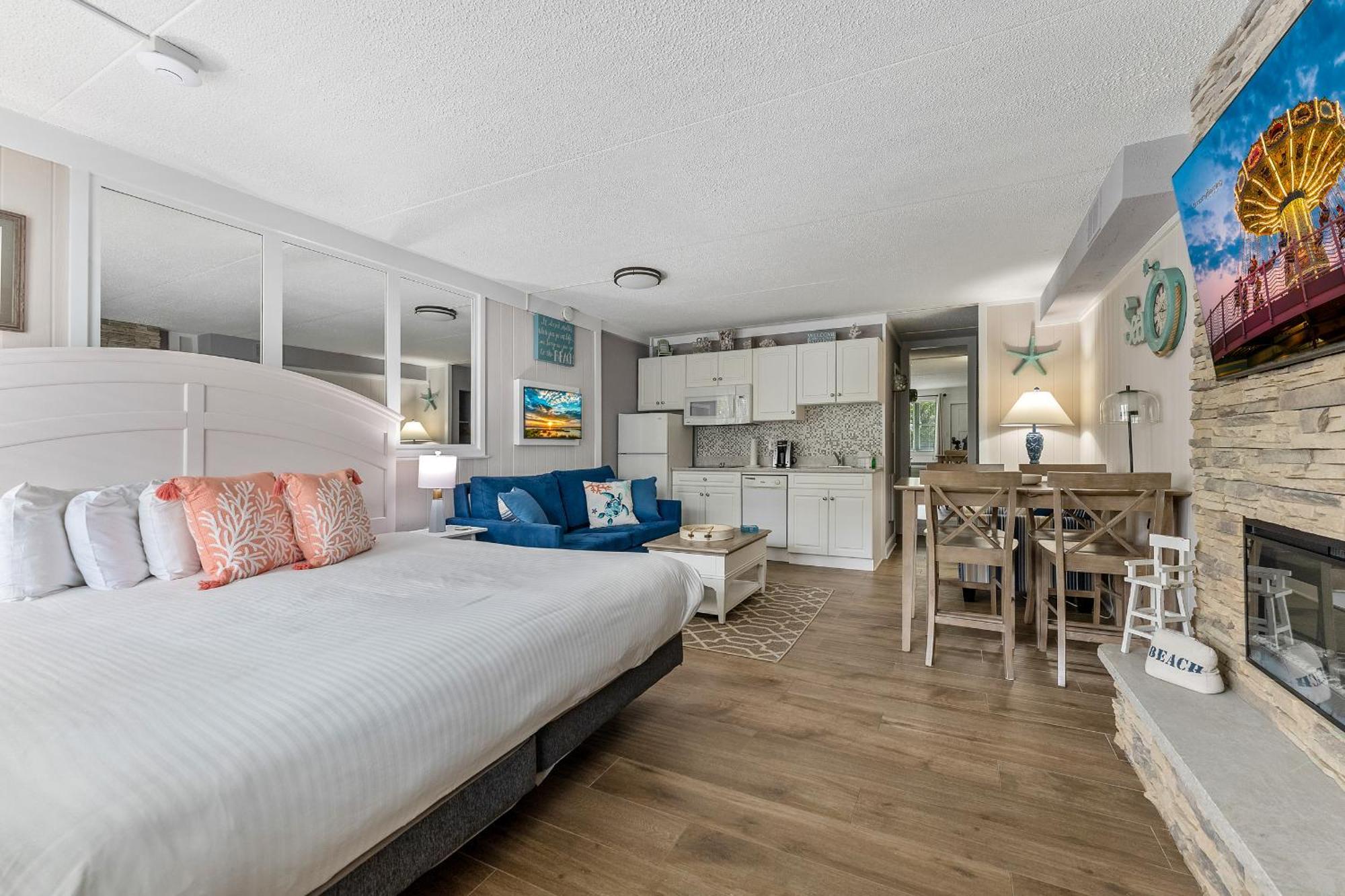 Beachcomber Resort Avalon Εξωτερικό φωτογραφία