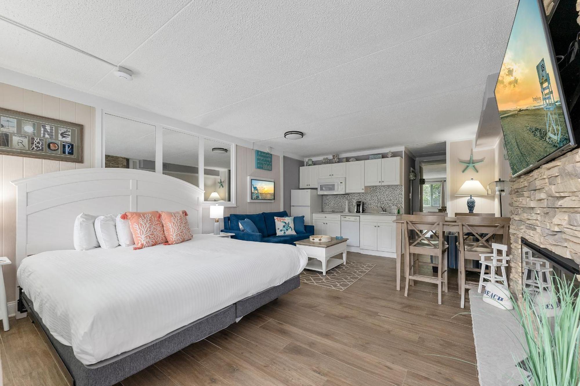 Beachcomber Resort Avalon Εξωτερικό φωτογραφία